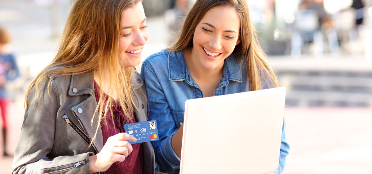 Studentesse con la student card