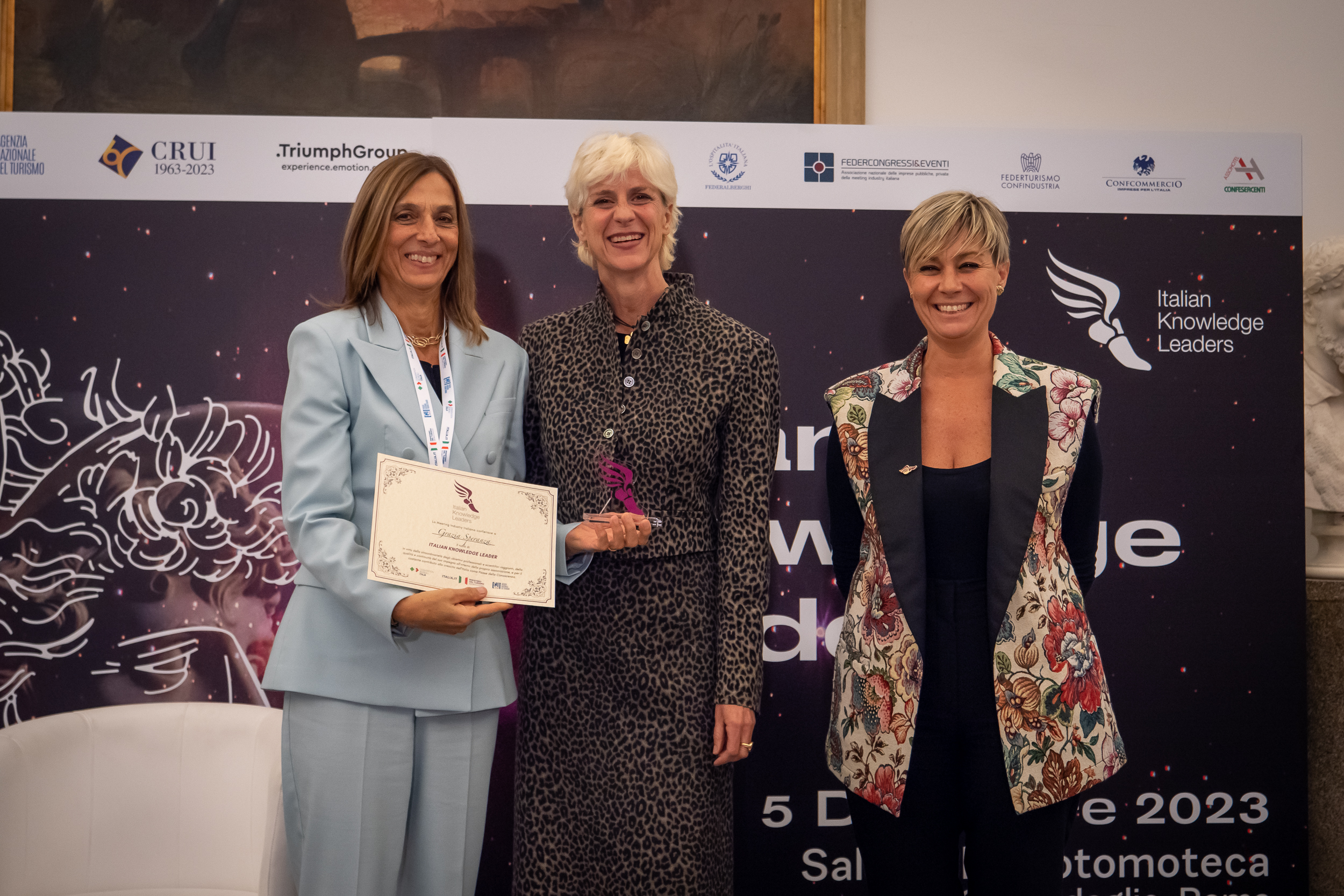 La Prof.ssa Grazia Speranza premiata all'evento "Italian Knowledge Leaders"