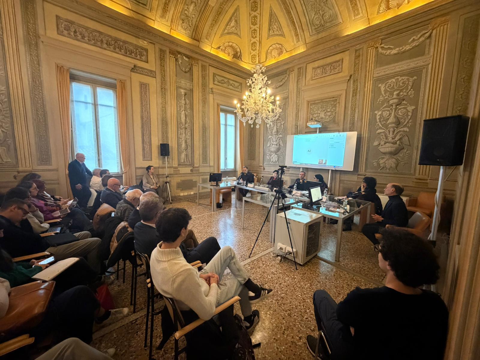 Foto convegno Regolare la Biologia