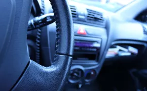 volante interno auto