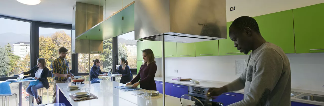 cucina comune valotti 3b