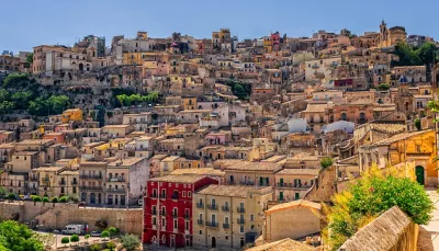 Una città sovraffollata