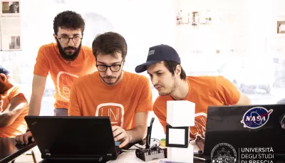 Ragazzi al PC