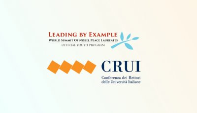 Logo del progetto Leading By Example del World Summit of Nobel Peace Laureates e logo della Conferenza dei Rettori delle Università Italiane