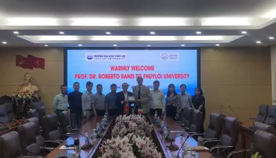 Il prof. Ranzi in visita alla Thuyloi university