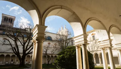 San Faustino chiostro Economia DEM