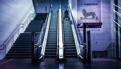 scale della metropolitana di Brescia, probabilmente metro Marconi