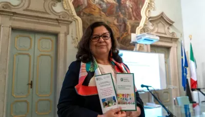 Prof.ssa Fazzi
