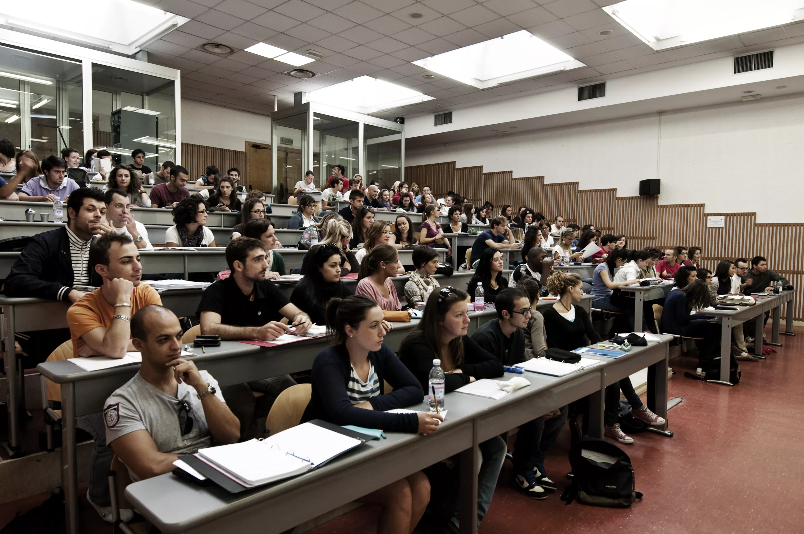 Aule medicina con studenti